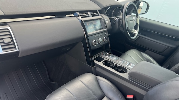 Used Land Rover Discovery 2018 for sale - 76168897: Photo 10