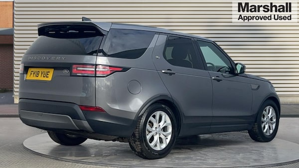 Used Land Rover Discovery 2018 for sale - 76168897: Photo 3