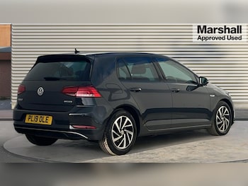 Used Volkswagen Golf 2019 for sale - 76332254: Photo