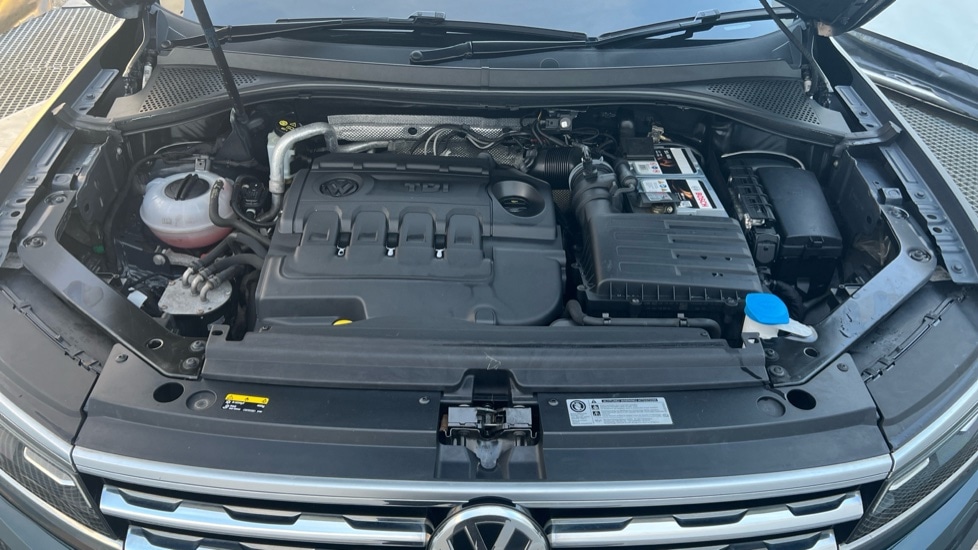 Used Volkswagen Tiguan 2018 for sale - 76804177: Photo 16