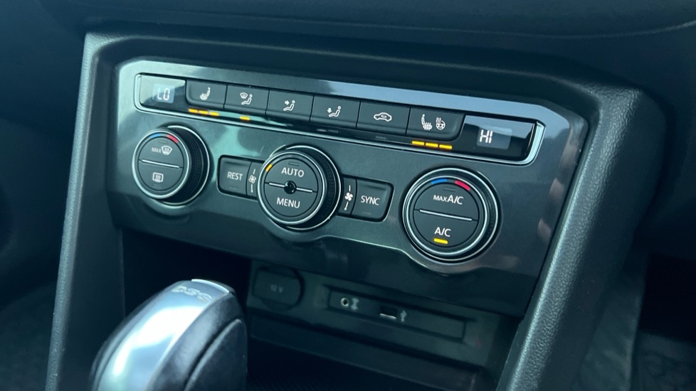 Used Volkswagen Tiguan 2018 for sale - 76804177: Photo 31