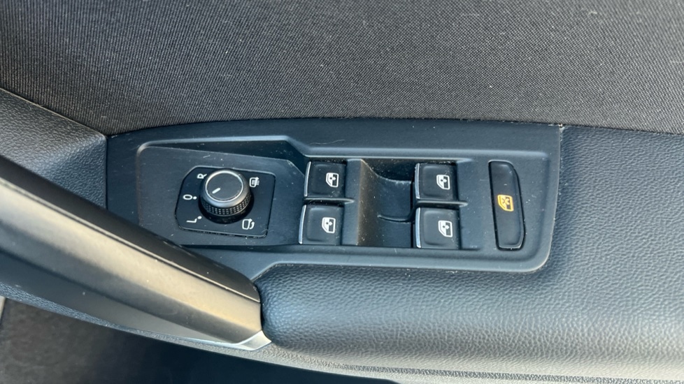 Used Volkswagen Tiguan 2018 for sale - 76804177: Photo 39