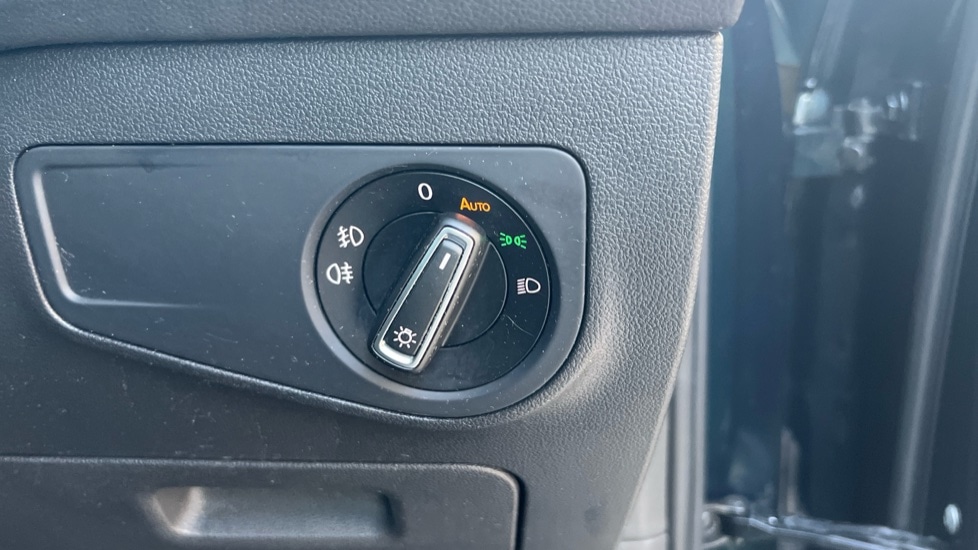 Used Volkswagen Tiguan 2018 for sale - 76804177: Photo 40