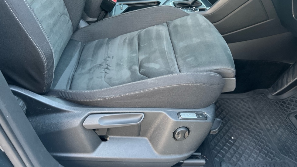 Used Volkswagen Tiguan 2018 for sale - 76804177: Photo 41