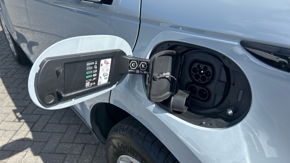 Used Land Rover Range Rover Evoque 2024 for sale - 76984030: Photo 42