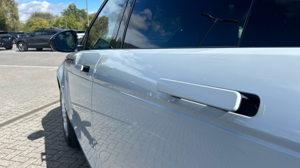 Used Land Rover Range Rover Evoque 2024 for sale - 76984030: Photo 43