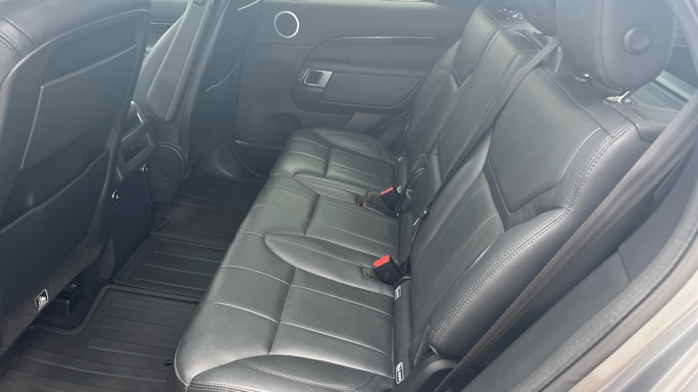 Used Land Rover Discovery 2019 for sale - 76350966: Photo 14