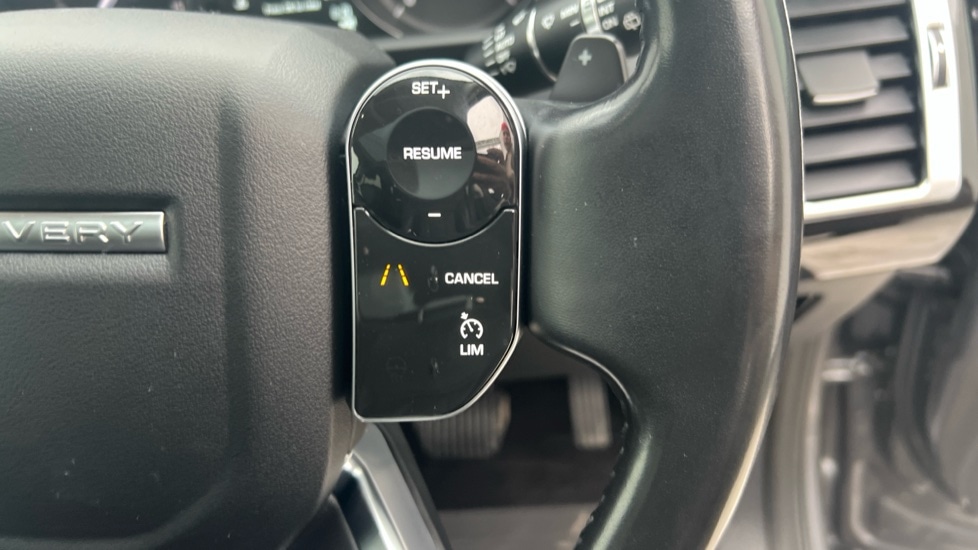 Used Land Rover Discovery 2019 for sale - 76350966: Photo 22