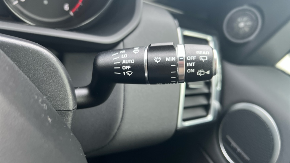 Used Land Rover Discovery 2019 for sale - 76350966: Photo 24