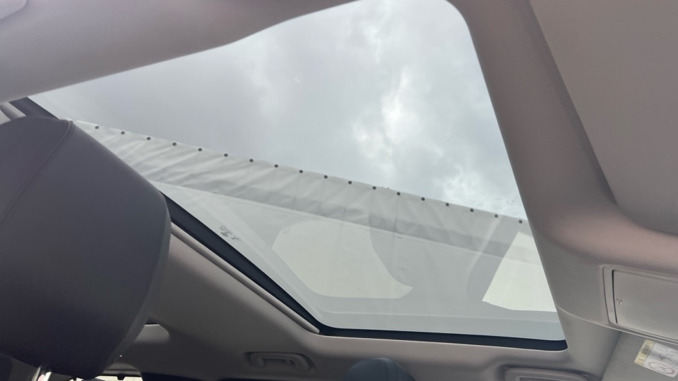 Used Land Rover Discovery 2019 for sale - 76350966: Photo 31