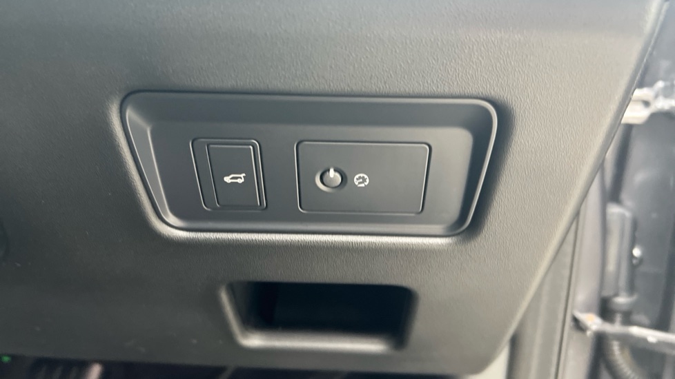 Used Land Rover Discovery 2019 for sale - 76350966: Photo 43