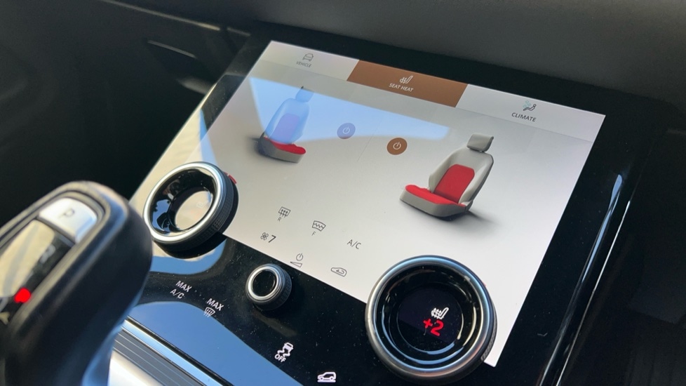 Used Land Rover Range Rover Evoque 2021 for sale - 76872779: Photo 32