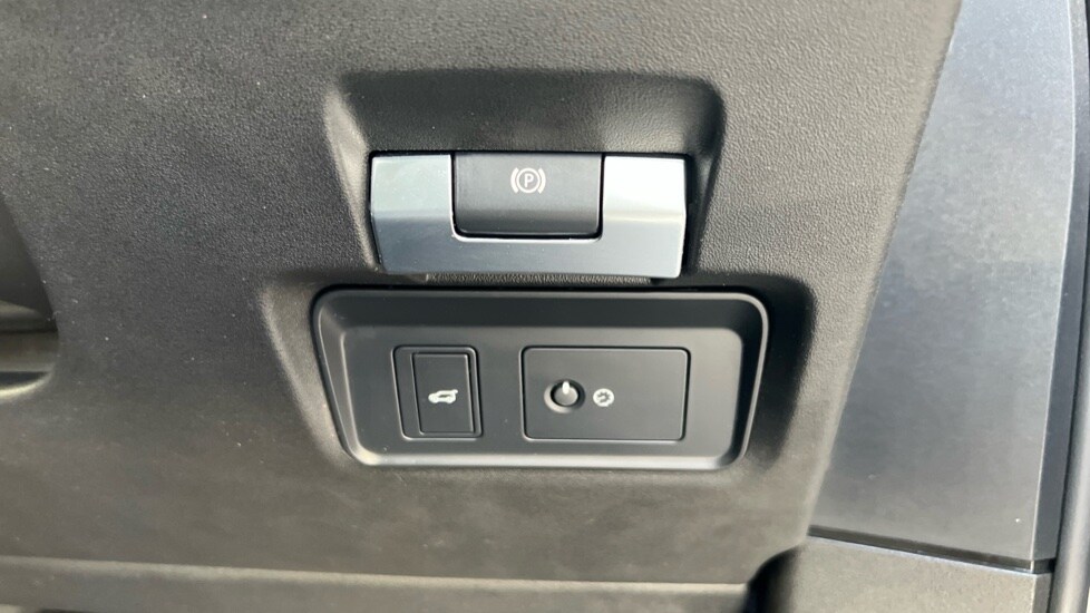 Used Land Rover Range Rover Evoque 2021 for sale - 76872779: Photo 40