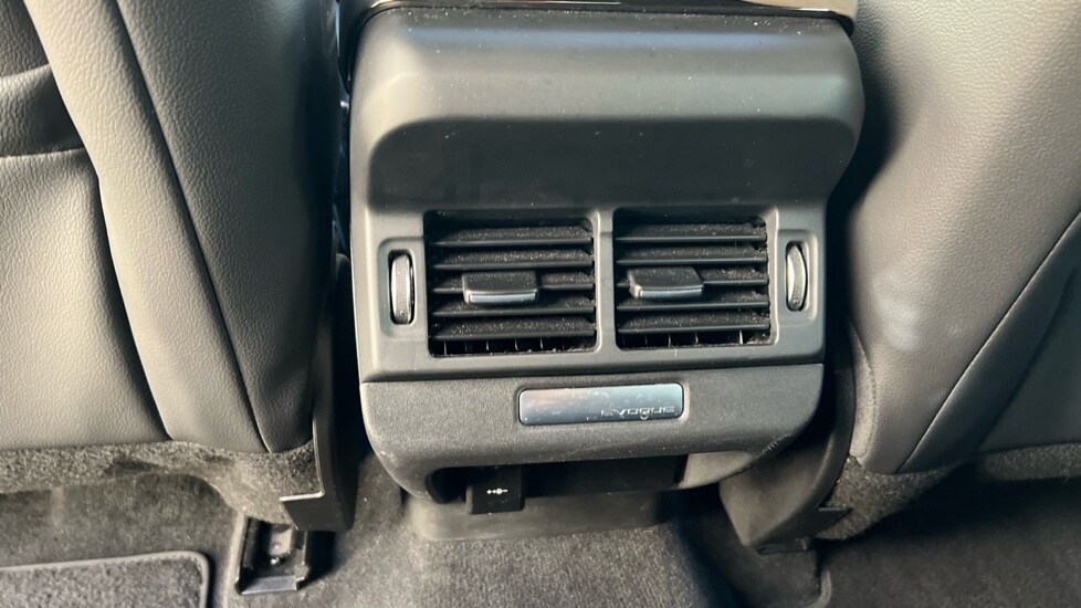 Used Land Rover Range Rover Evoque 2021 for sale - 76872779: Photo 44