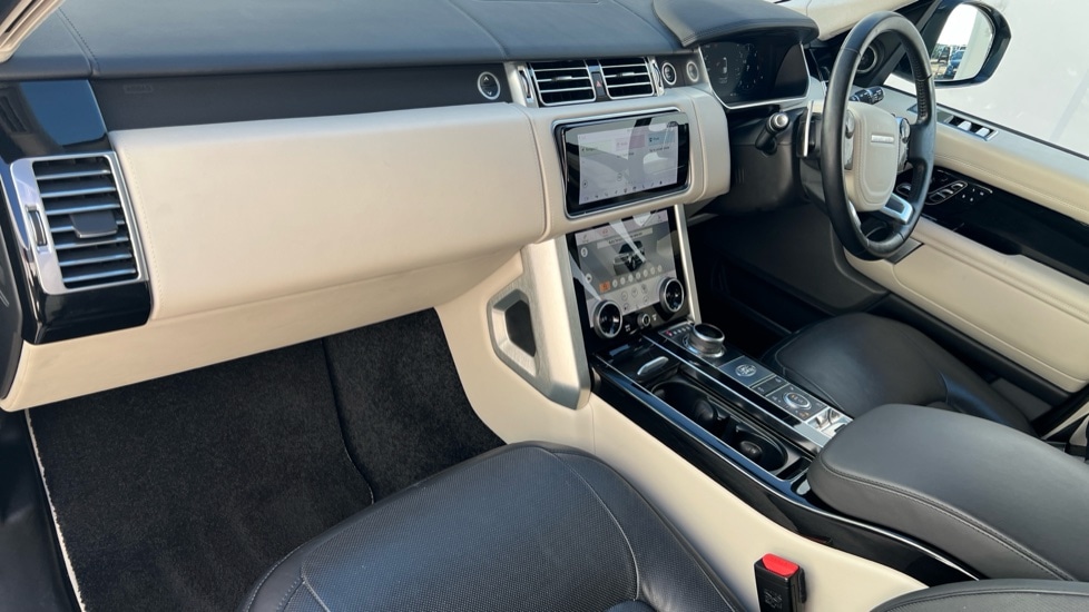 Used Land Rover Range Rover 2018 for sale - 76441933: Photo 10