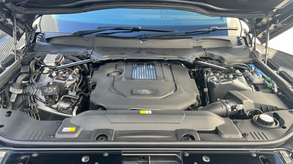 Used Land Rover Range Rover 2018 for sale - 76441933: Photo 16