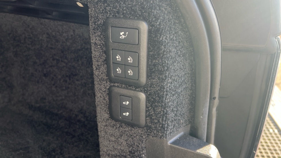 Used Land Rover Range Rover 2018 for sale - 76441933: Photo 40