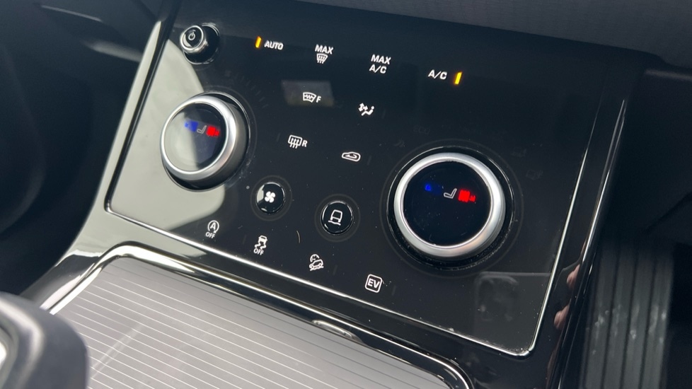 Used Land Rover Range Rover Evoque 2021 for sale - 76933267: Photo 31