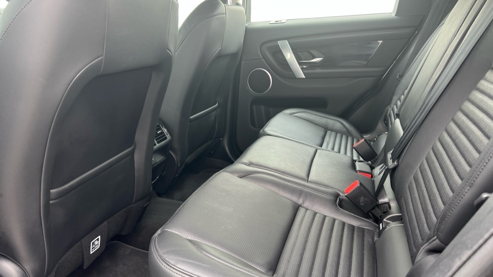 Used Land Rover Discovery Sport 2021 for sale - 76664558: Photo 14