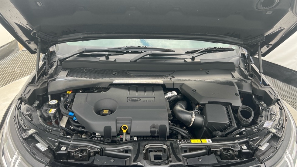 Used Land Rover Discovery Sport 2021 for sale - 76664558: Photo 16