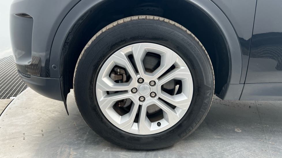 Used Land Rover Discovery Sport 2021 for sale - 76664558: Photo 17