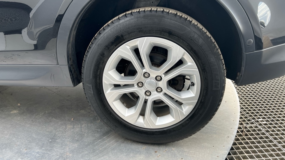 Used Land Rover Discovery Sport 2021 for sale - 76664558: Photo 18