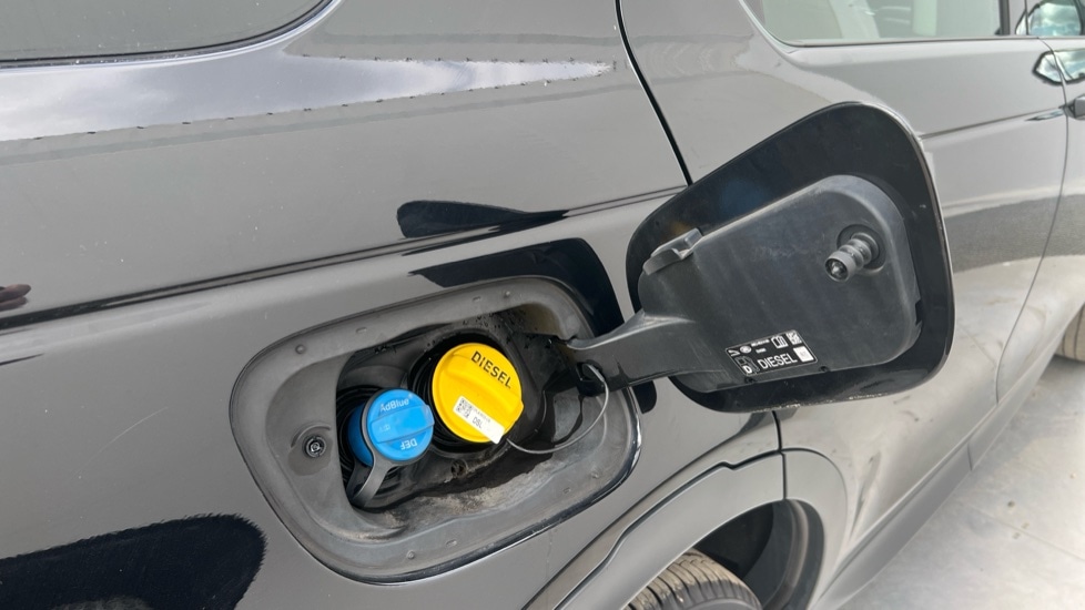 Used Land Rover Discovery Sport 2021 for sale - 76664558: Photo 21