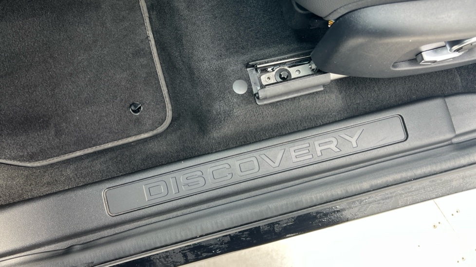 Used Land Rover Discovery Sport 2021 for sale - 76664558: Photo 32