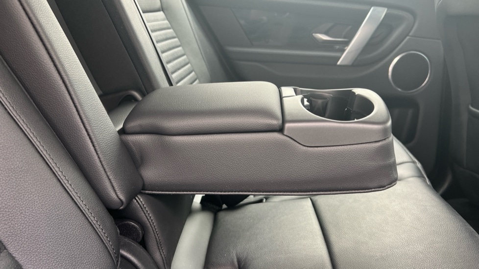 Used Land Rover Discovery Sport 2021 for sale - 76664558: Photo 37