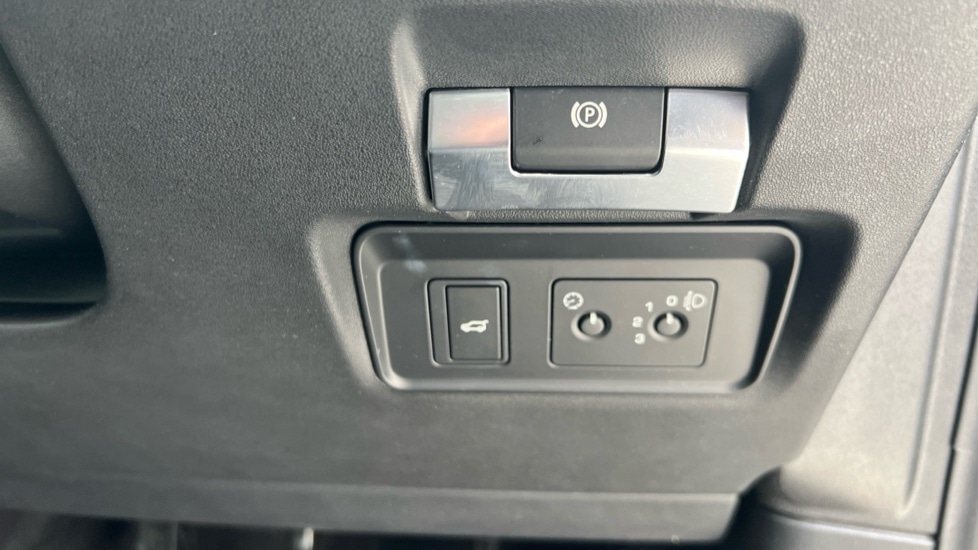 Used Land Rover Discovery Sport 2021 for sale - 76664558: Photo 40