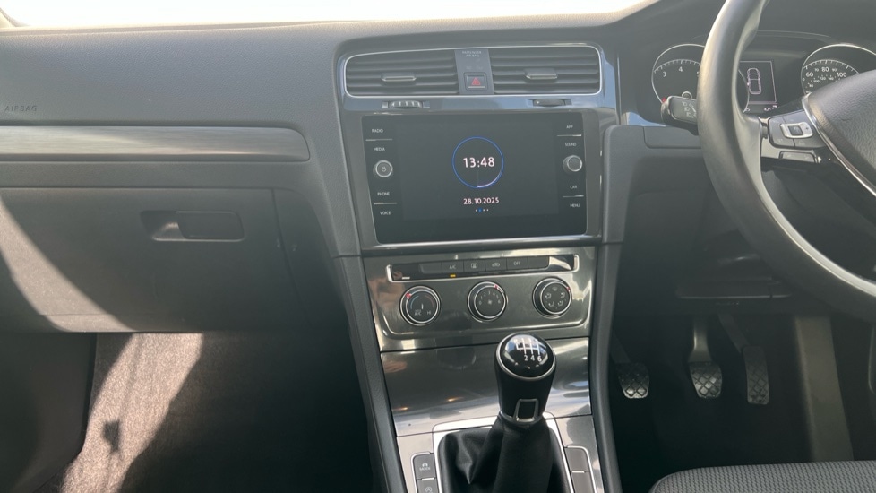 Used Volkswagen Golf 2018 for sale - 76602974: Photo 12