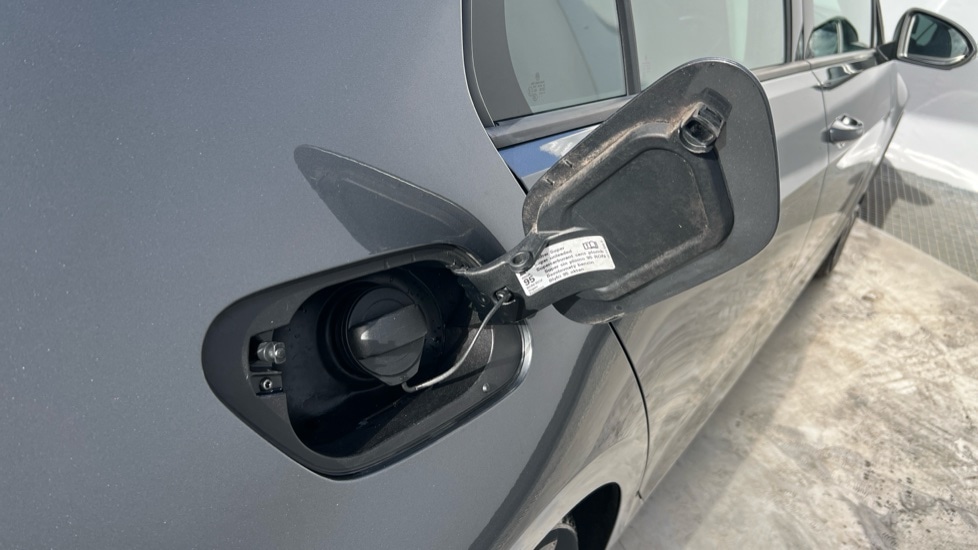 Used Volkswagen Golf 2018 for sale - 76602974: Photo 21