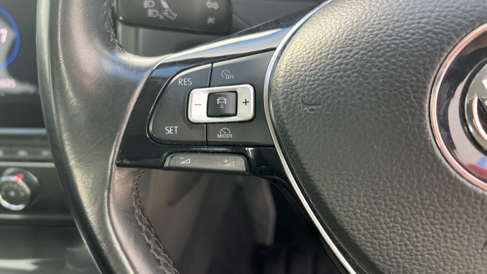 Used Volkswagen Golf 2018 for sale - 76602974: Photo 23