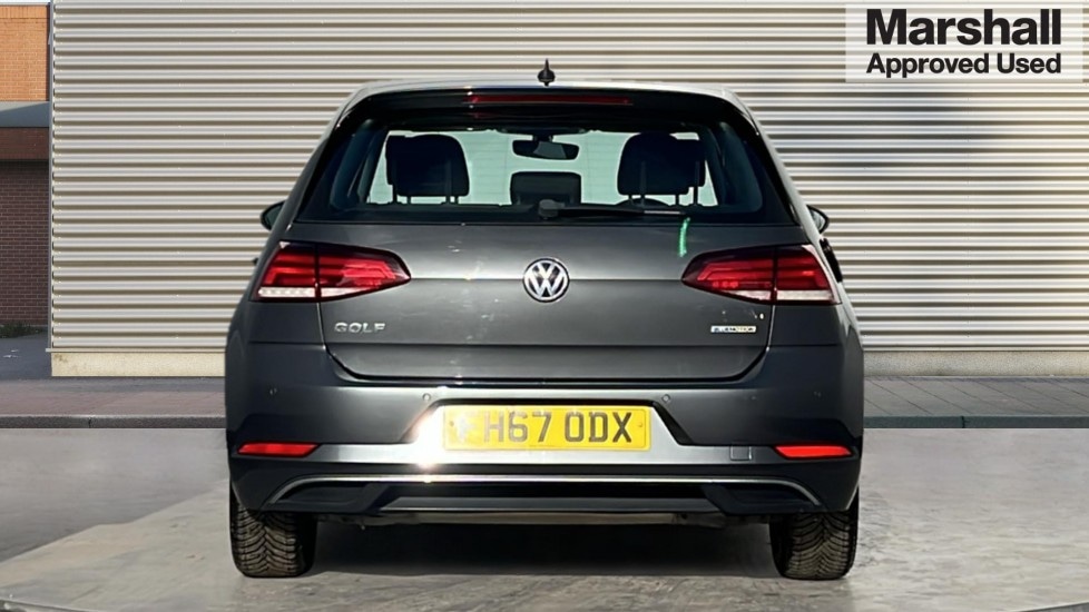 Used Volkswagen Golf 2018 for sale - 76602974: Photo 4