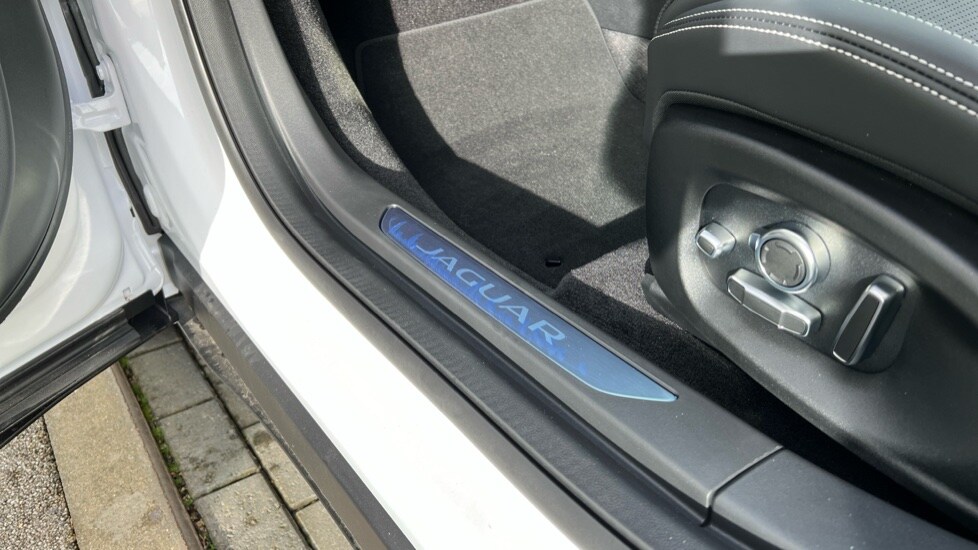 Used Jaguar I-Pace 2025 for sale - 76966823: Photo 22