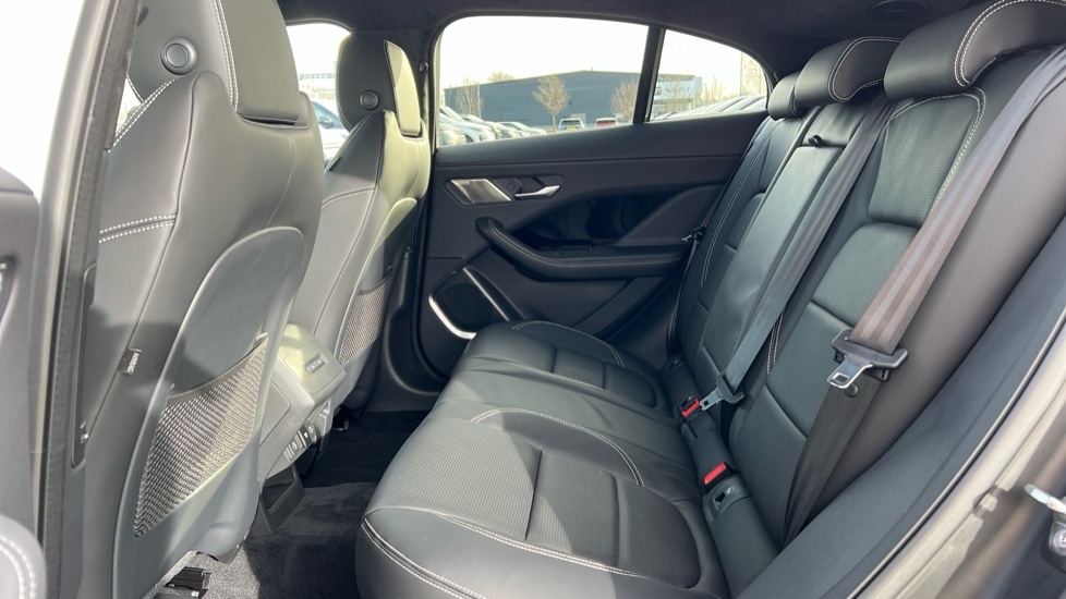 Used Jaguar I-Pace 2025 for sale - 76966823: Photo 4