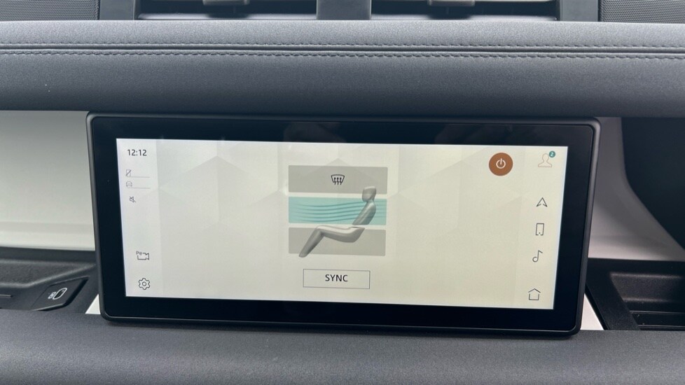 Used Land Rover Defender 2021 for sale - 76191020: Photo 32