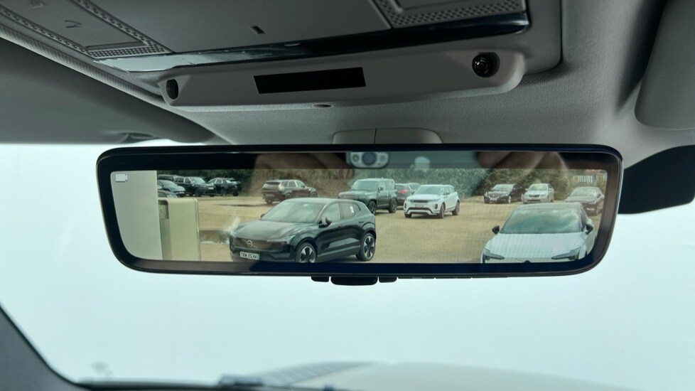 Used Land Rover Defender 2021 for sale - 76191020: Photo 47