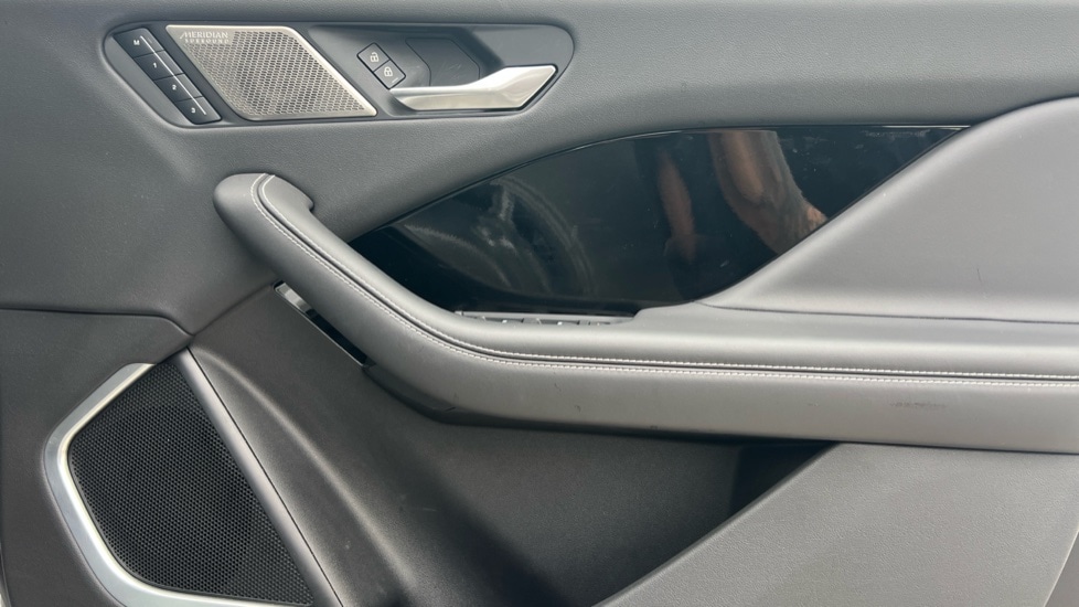 Used Jaguar I-Pace 2024 for sale - 76116849: Photo 30