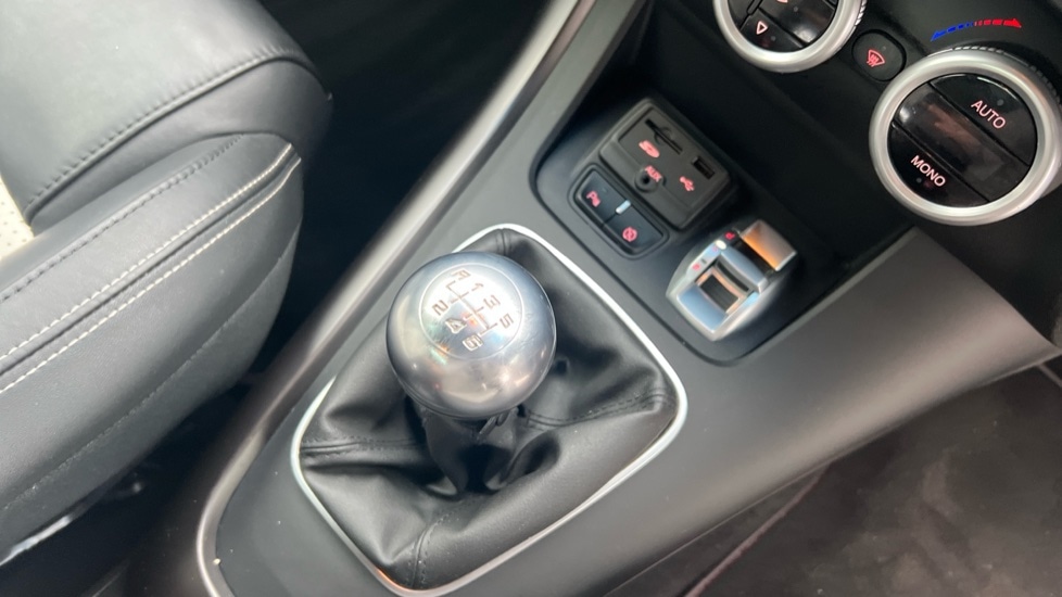 Used Alfa Romeo Giulietta 2016 for sale - 76191092: Photo 28