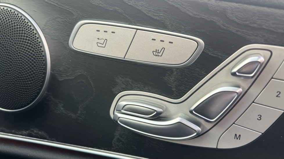 Used Mercedes-Benz E Class 2018 for sale - 76458791: Photo 29