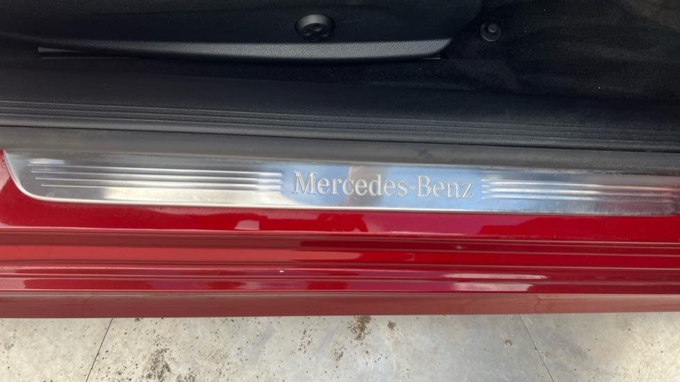 Used Mercedes-Benz E Class 2018 for sale - 76458791: Photo 35