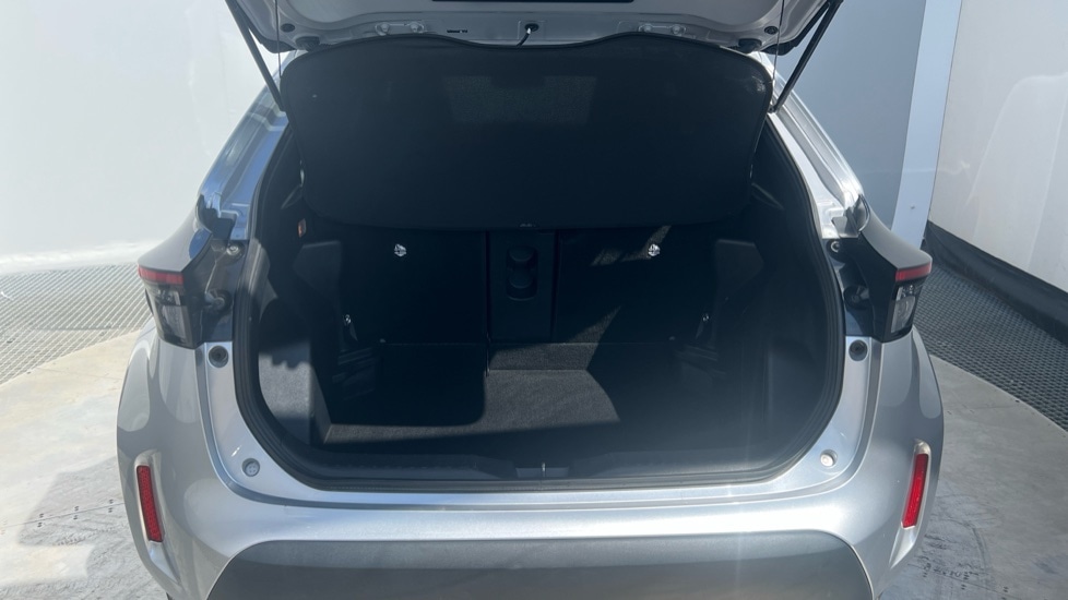 Used Toyota Yaris Cross 2023 for sale - 76475063: Photo 15