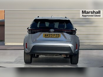 Used Toyota Yaris Cross 2023 for sale - 76475063: Photo