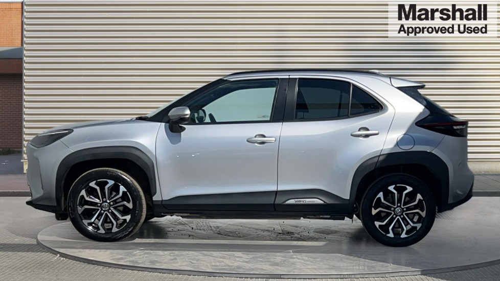 Used Toyota Yaris Cross 2023 for sale - 76475063: Photo 6