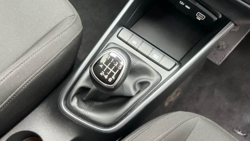 Used Hyundai BAYON 2024 for sale - 76297558: Photo 28