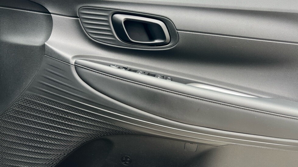 Used Hyundai BAYON 2024 for sale - 76297558: Photo 29