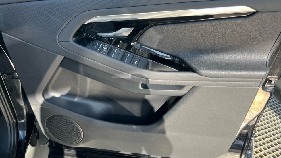 Used Land Rover Range Rover Evoque 2019 for sale - 77067836: Photo 30