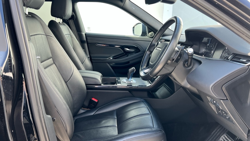 Used Land Rover Range Rover Evoque 2019 for sale - 77067836: Photo 41