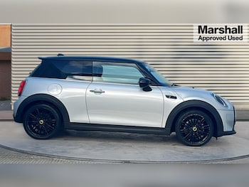 Used MINI Hatch 2021 for sale - 76664366: Photo